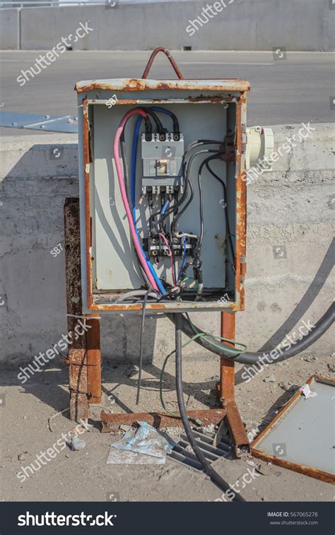 construction electrical power box|temporary power panel outdoor.